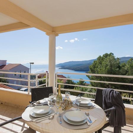 Apartments Agava Rabac Esterno foto